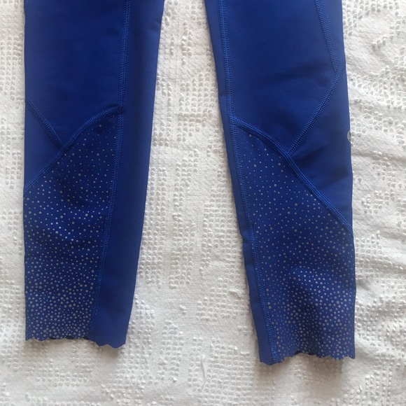 Lululemon Tight stuff right 25” - Picture 2 of 4